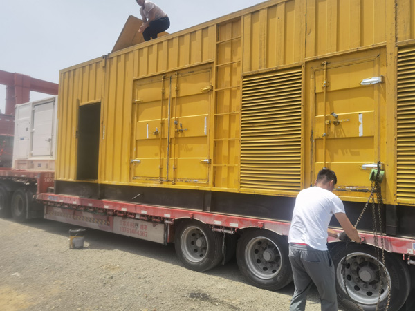 池州发电机出租100KW发电机需要什么规格的电缆线?
